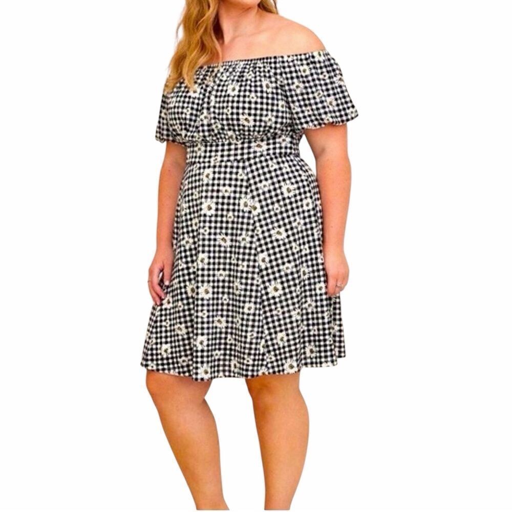 Torrid Mini Textured Knit Puff Sleeve Skater Dress Size 1/1X/14-16